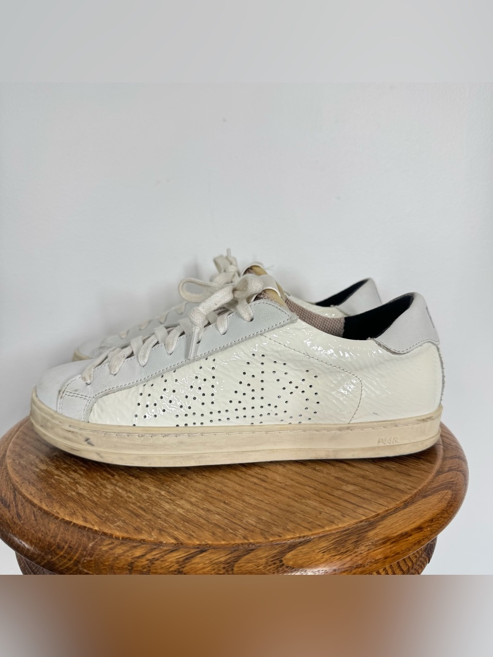 P448 Women’s White Patent Leather Sneaker Shoes Women’s Size 35 5/5.5
